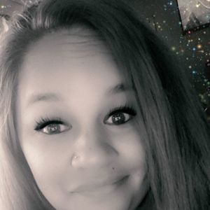 Meet your Posher, Leilani